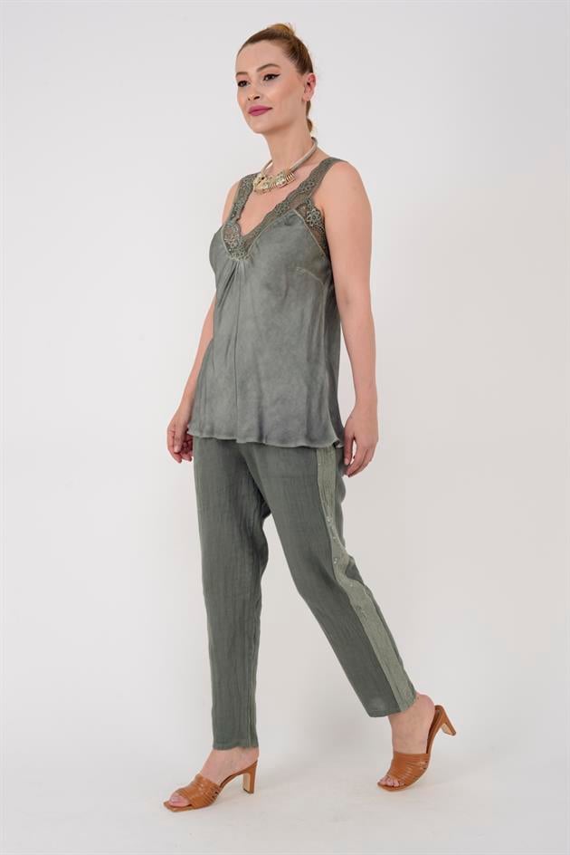 21336 KALIN ASKILI DANTELLİ SATEN BLUZ