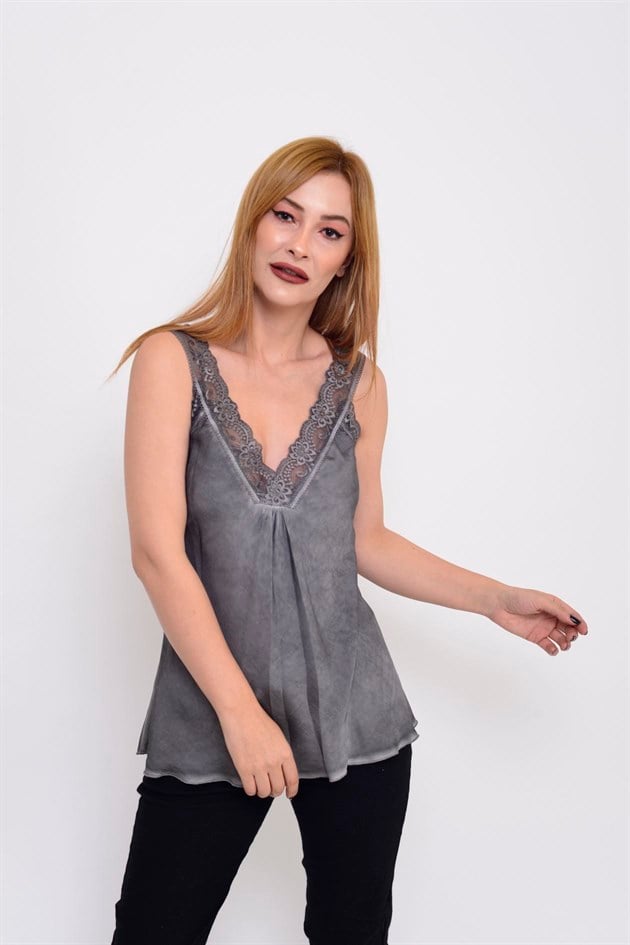 21336 KALIN ASKILI DANTELLİ SATEN BLUZ