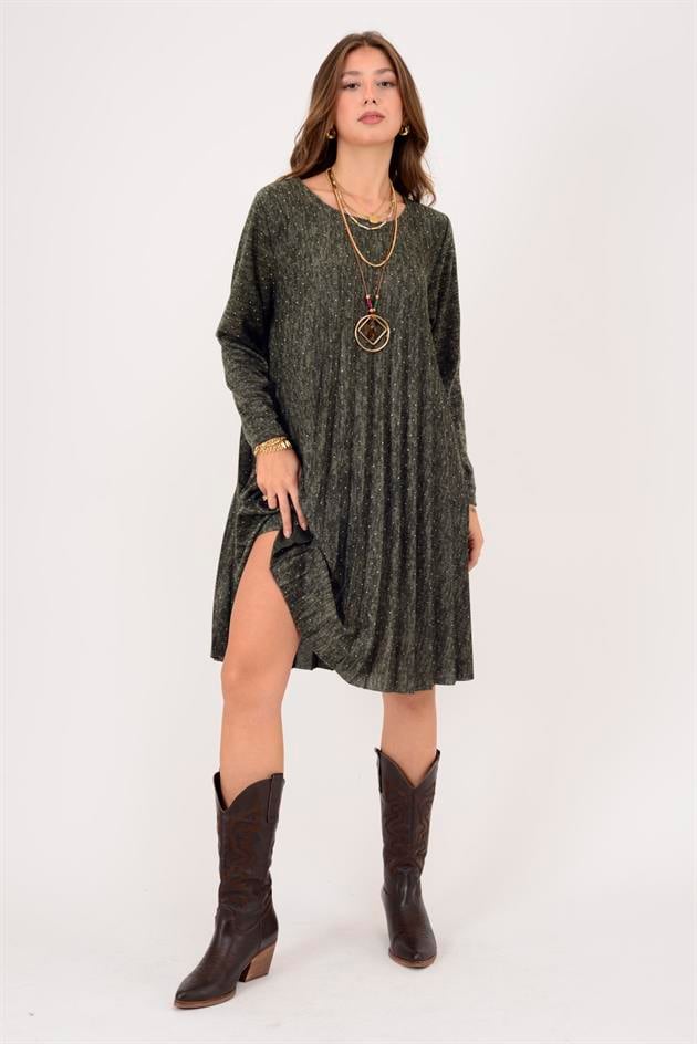 21419 TAŞ DETAYLI MİDİ BOY PİLELİ ELBİSE