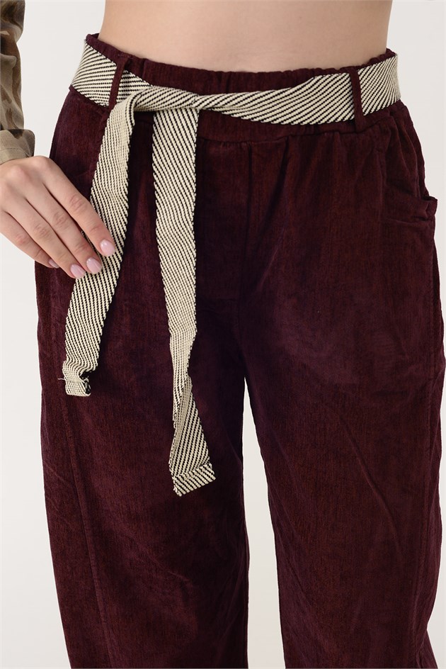 22556 BORU PAÇA KEMERLİ FİTİLLİ KADİFE PANTOLON
