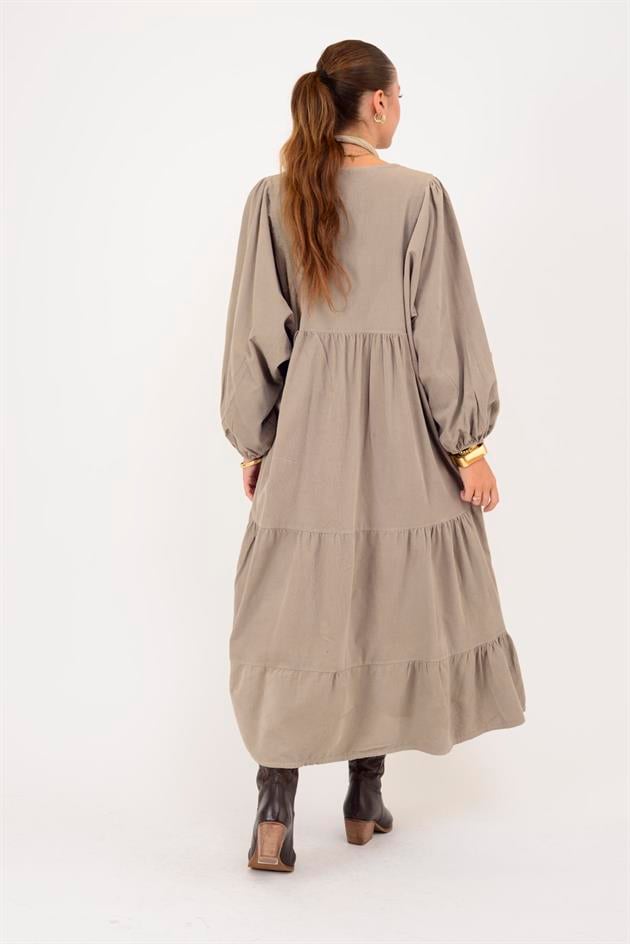 2261 LOVA V YAKA FİTİLLİ KADİFE ELBİSE