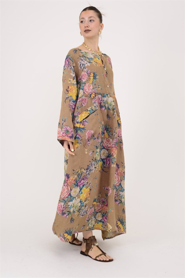 23-10 LOVA SPRING ÇİÇEK DESENLİ ÜÇ DÜĞMELİ KETEN ELBİSE