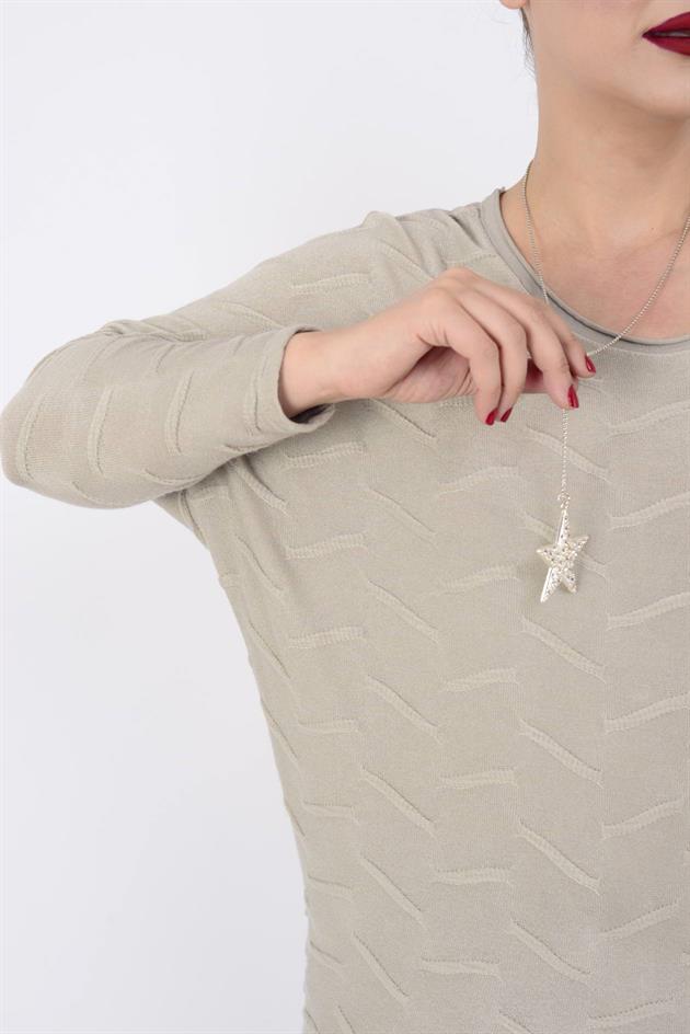 23090 KABARTMA DESENLİ İNCE TRİKO BLUZ