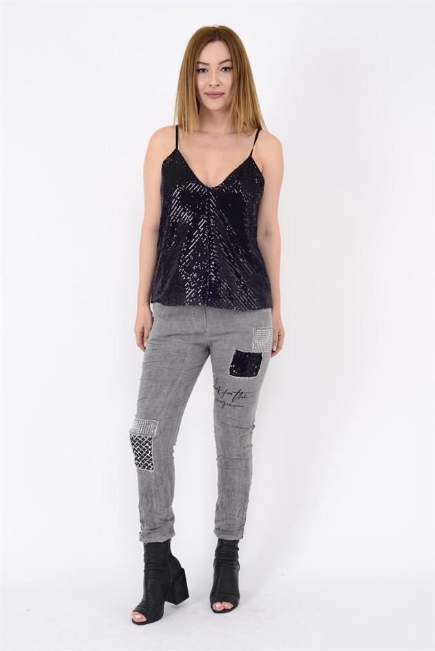 23208 PAYET DETAYLI ASKILI BLUZ