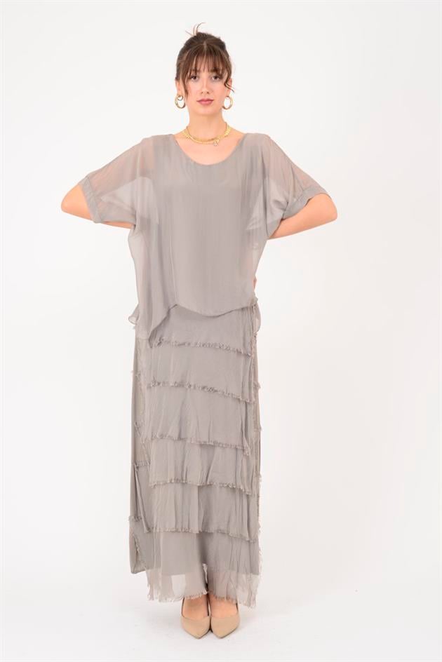 2388 KAT KAT İPEK ELBİSE