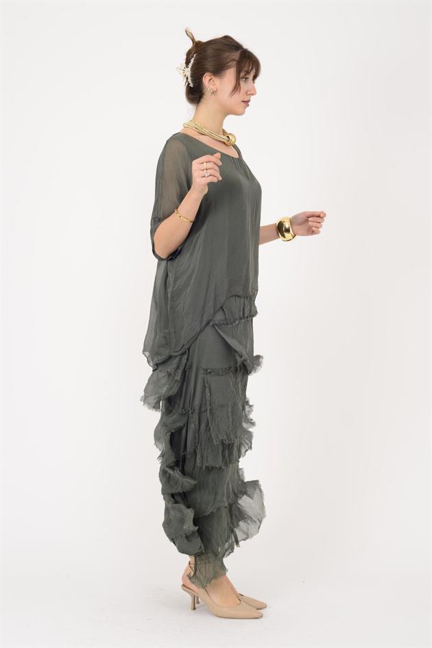 2388 KAT KAT İPEK ELBİSE