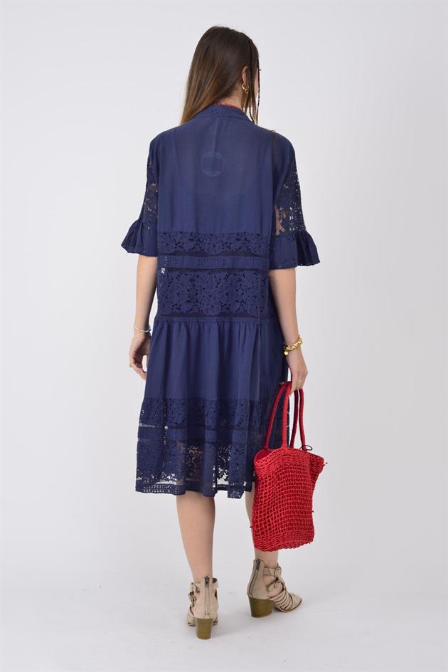 24029 FİSTO DETAYLI MİDİ BOY DANTEL ELBİSE