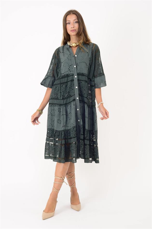 24029 FİSTO DETAYLI MİDİ BOY DANTEL ELBİSE