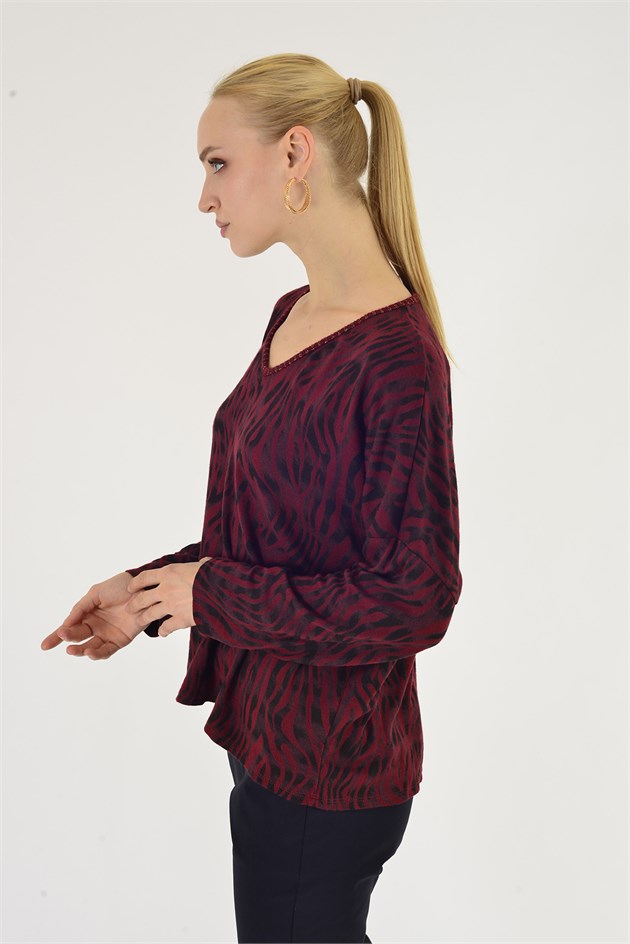24779 ZEBRA DESEN V YAKA TRİKO BLUZ