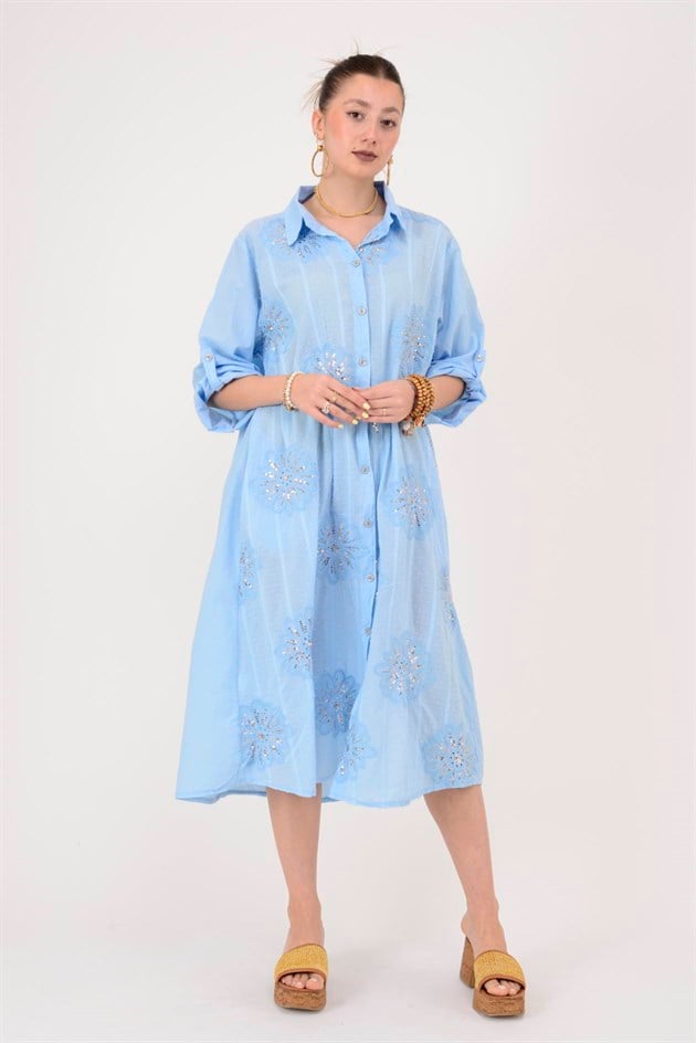 25086 KRİZANTEM ÇİÇEK İŞLEMELİ PAYET DETAYLI GÖMLEK ELBİSE