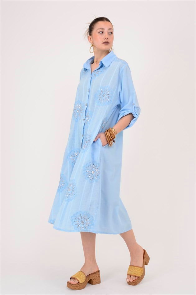 25086 KRİZANTEM ÇİÇEK İŞLEMELİ PAYET DETAYLI GÖMLEK ELBİSE