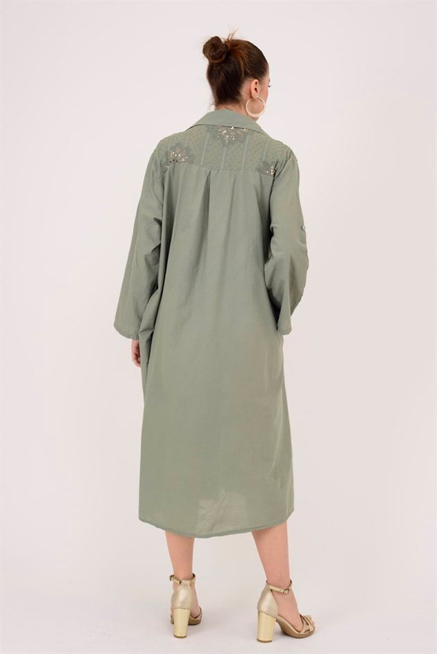 25086 KRİZANTEM ÇİÇEK İŞLEMELİ PAYET DETAYLI GÖMLEK ELBİSE