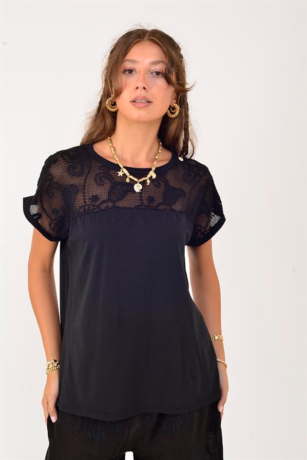 26527 AJUR DETAYLI KISA KOLLU BLUZ