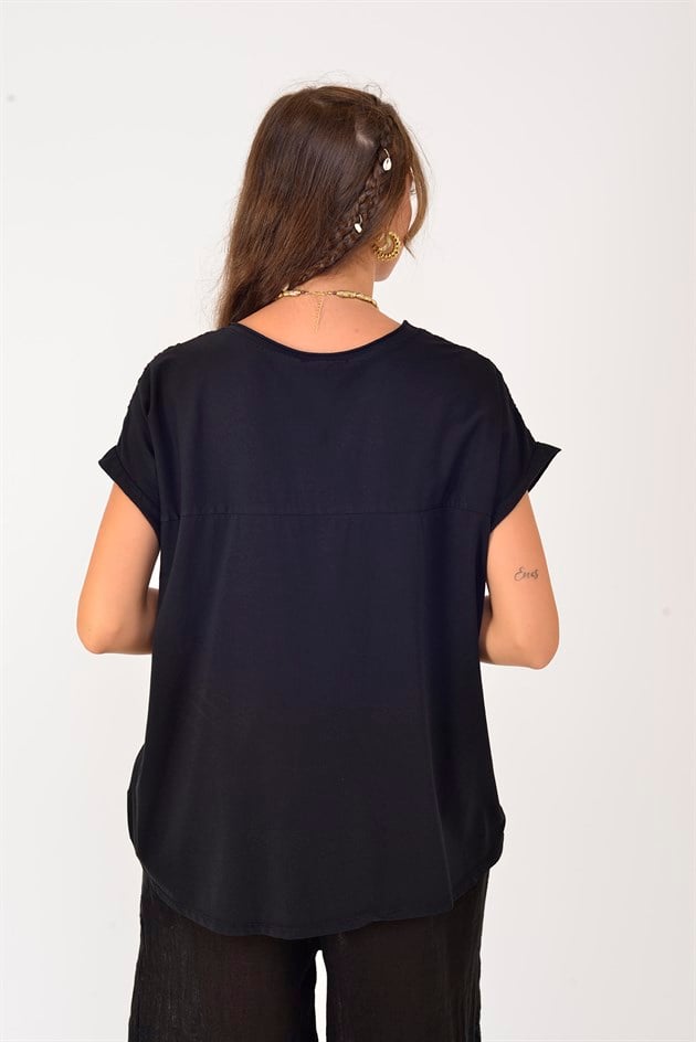 26527 AJUR DETAYLI KISA KOLLU BLUZ