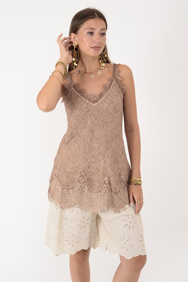 26698 DANTELLİ ASKILI KETEN BLUZ