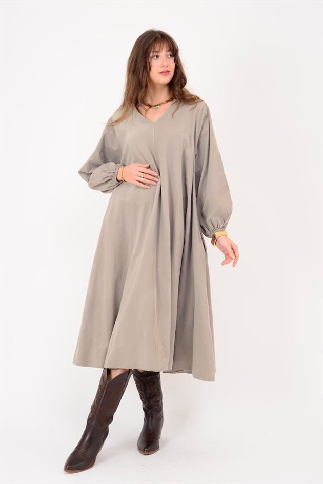 2752 LOVA BALON KOL DETAYLI V YAKA KADİFE ELBİSE