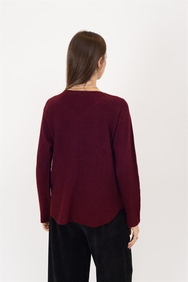 28002 TAŞ İŞLEMELİ V YAKA TRİKO