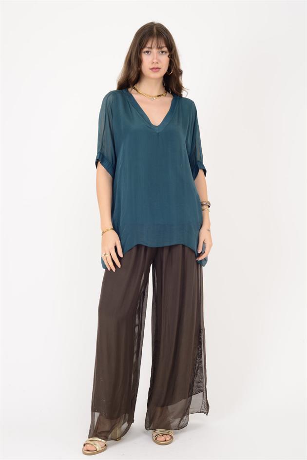 2967 DÜZ DESEN V YAKA İPEK BLUZ