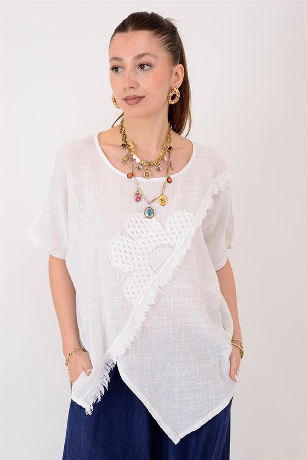 3138 ASİMETRİK ÇİÇEK İŞLEMELİ0 BLUZ