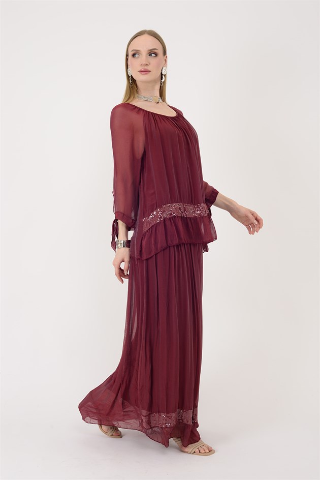 3845 MADONNA YAKA PAYET DETAY İPEK ELBİSE