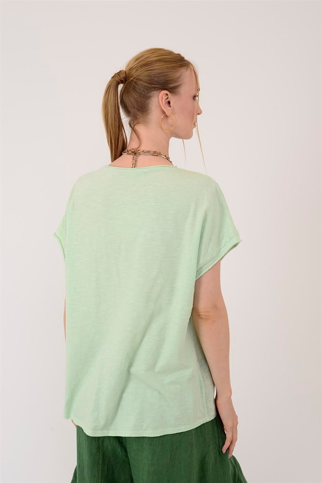 42277 APLİKE NAKIŞ DETAYLI KETEN TSHIRT BLUZ