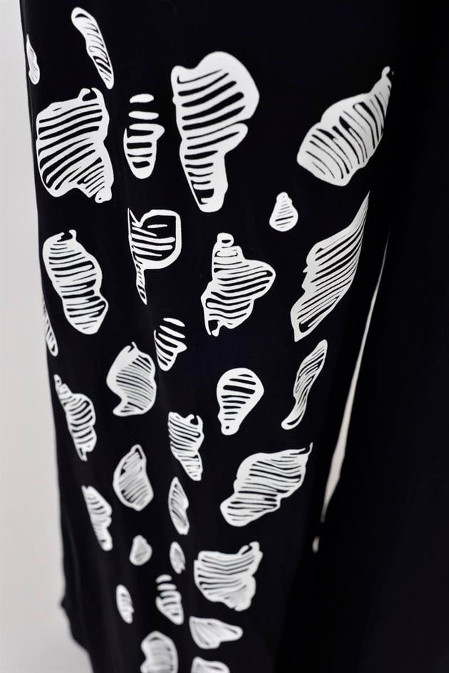 569 ZÜRAFA BASKILI TAKIM