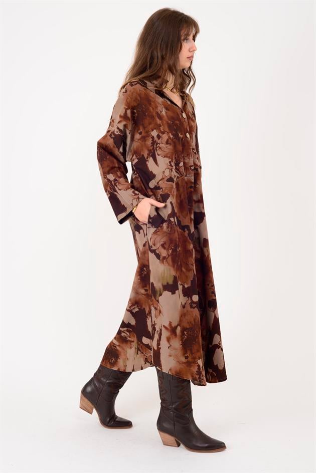 61051 LOVA BATİK ÇİÇEK DESENLİ FİTİLLİ KADİFE ELBİSE