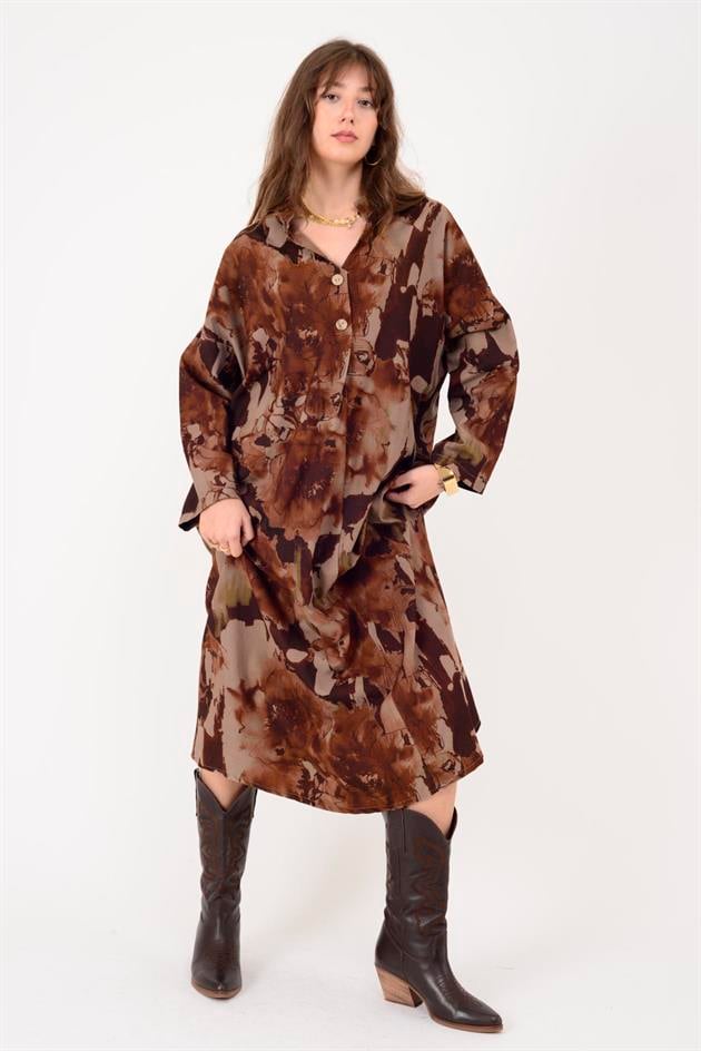 61051 LOVA BATİK ÇİÇEK DESENLİ FİTİLLİ KADİFE ELBİSE