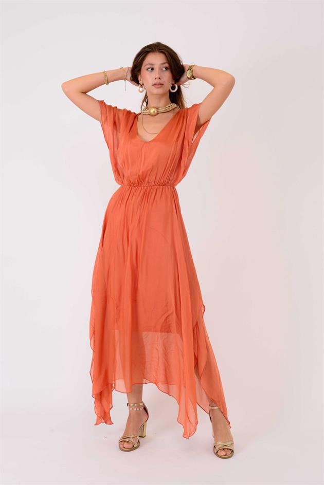 6108 BELİ BÜZGÜLÜ ASİMETRİK İPEK ELBİSE