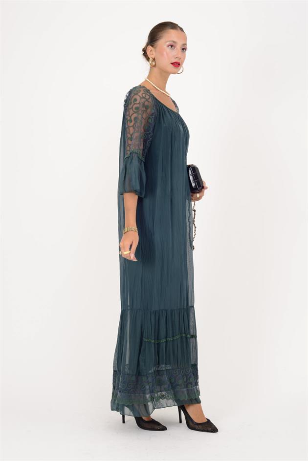 62076 DANTEL DETAY UZUN İPEK ELBİSE