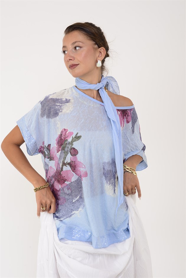6454 SPLASH ÇİÇEK DESEN PAYET DETAYLI FULARLI KISA KOL BLUZ