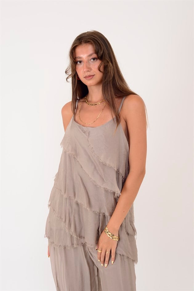 67370 KAT KAT ASKILI İPEK BLUZ