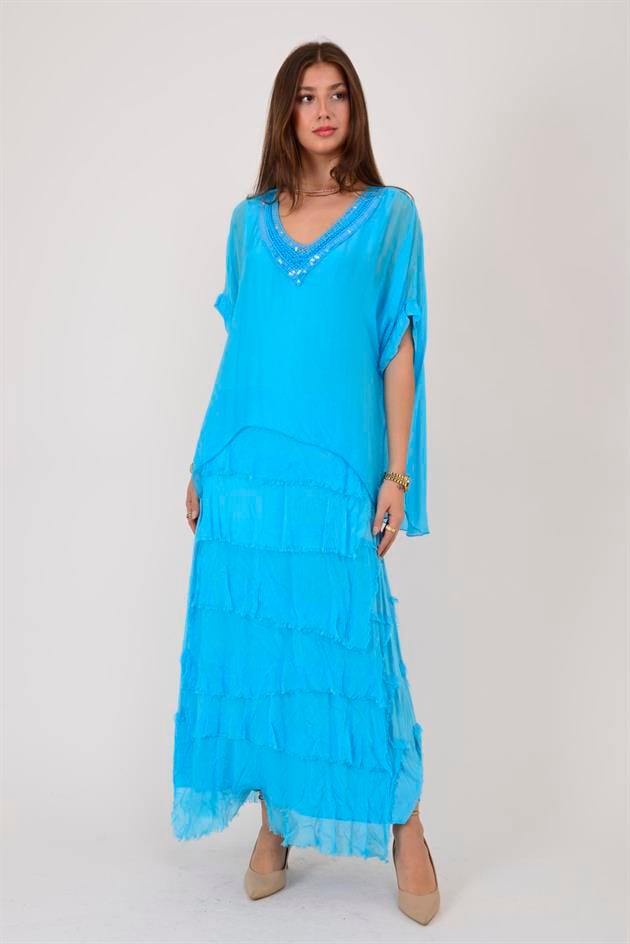 7095 PAYET DETAYLI V YAKA KAT KAT İPEK ELBİSE