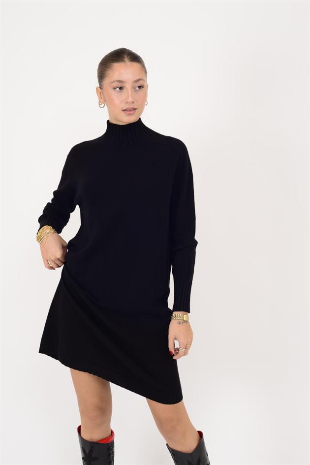 7147 DİK YAKA TRİKO