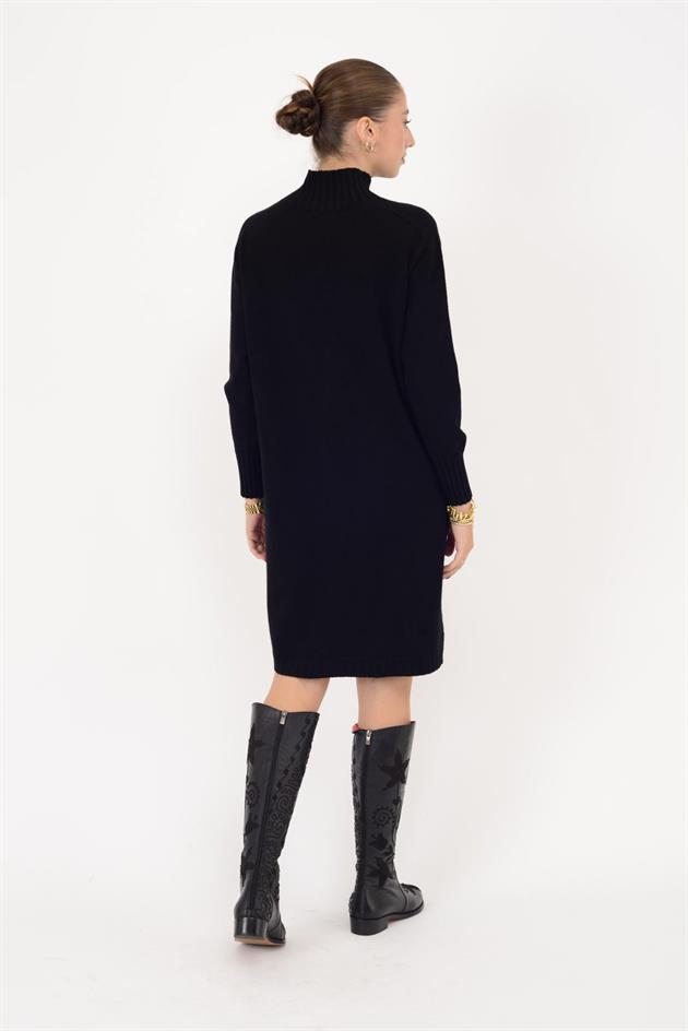 7147 DİK YAKA TRİKO