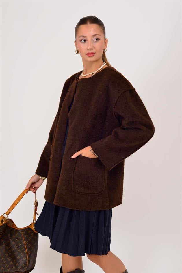 7283 CEP DETAYLI KEÇE CEKET