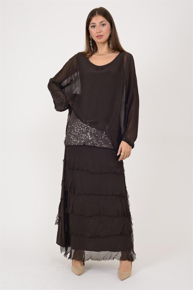 7509 PUL DETAYLI UZUN KOL KAT KAT İPEK ELBİSE