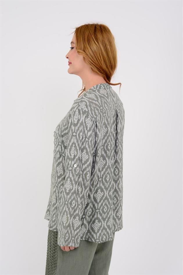 83931 KİLİM DESEN GÖMLEK