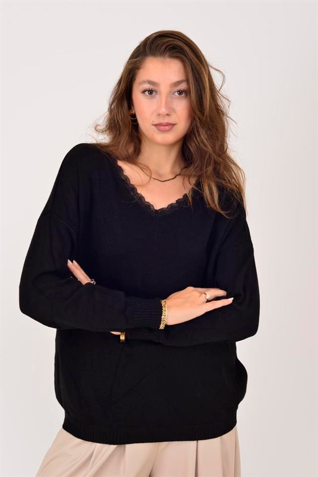 8585 SIRT DEKOLTELİ V YAKA TRİKO