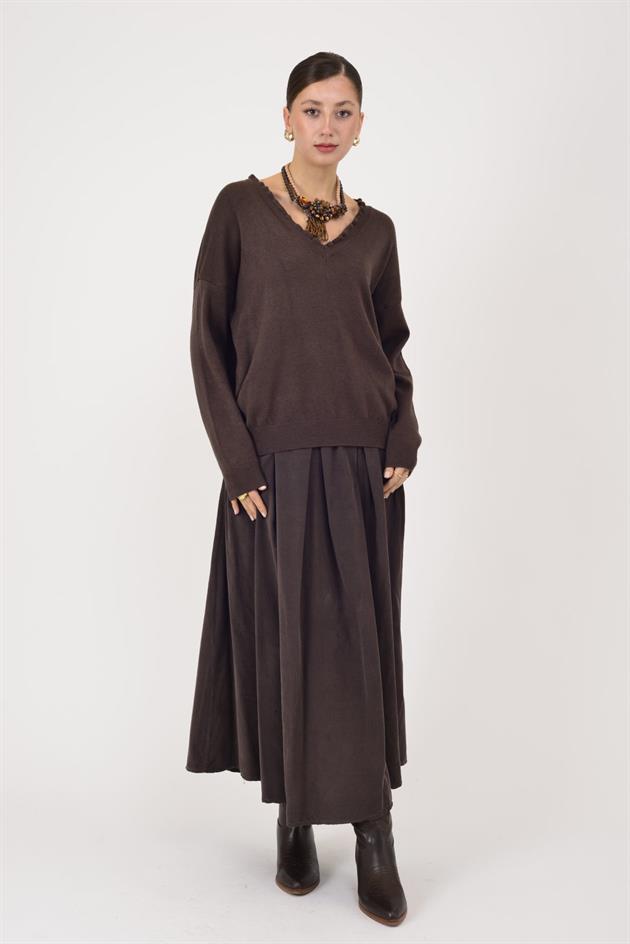 8599 FARBALALI V YAKA TRİKO BLUZ