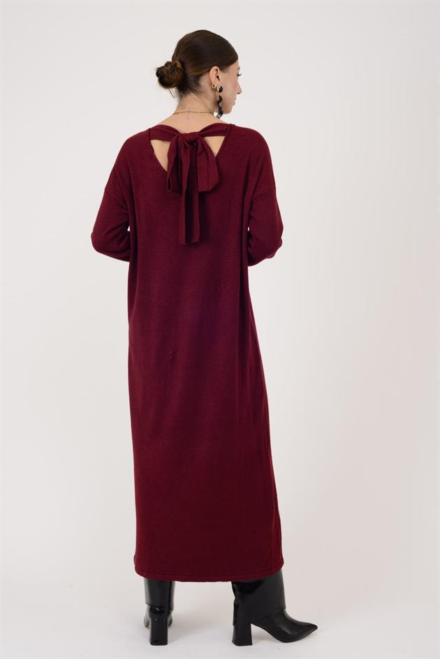 8612 IDOL SIRTI FİYONK DETAYLI YAKASI DANTELLİ TRİKO ELBİSE