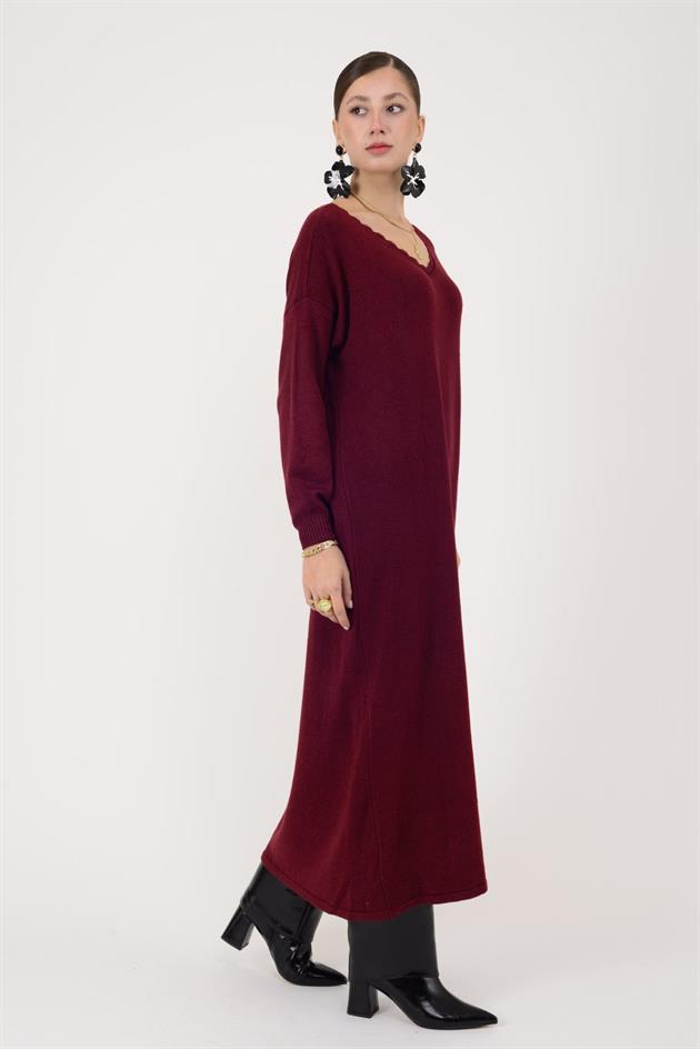 8612 IDOL SIRTI FİYONK DETAYLI YAKASI DANTELLİ TRİKO ELBİSE