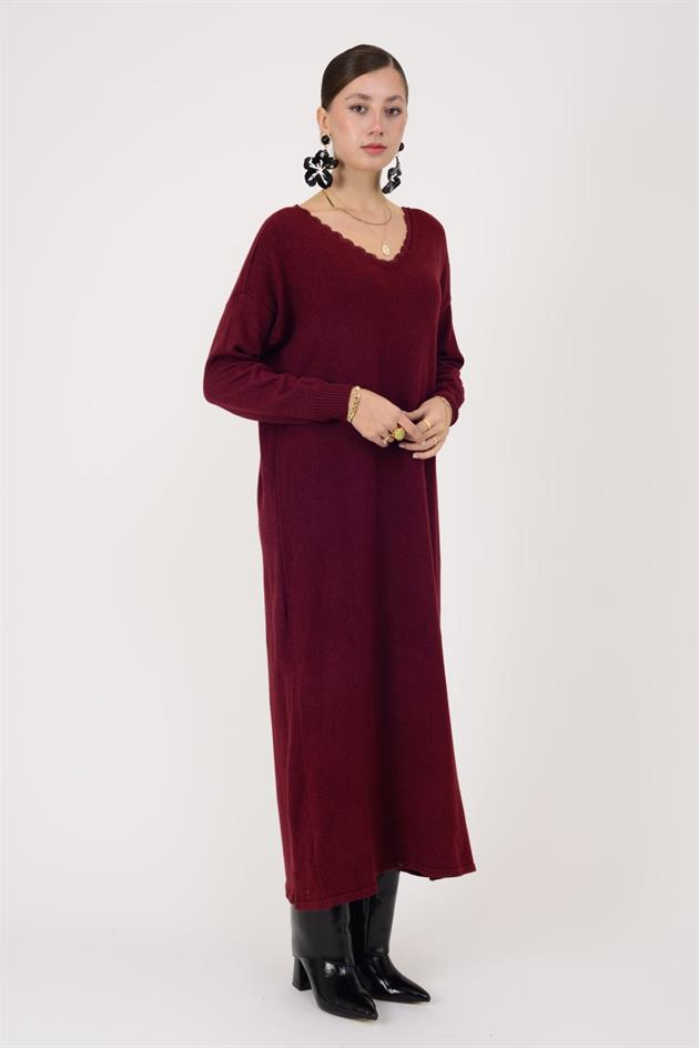 8612 IDOL SIRTI FİYONK DETAYLI YAKASI DANTELLİ TRİKO ELBİSE