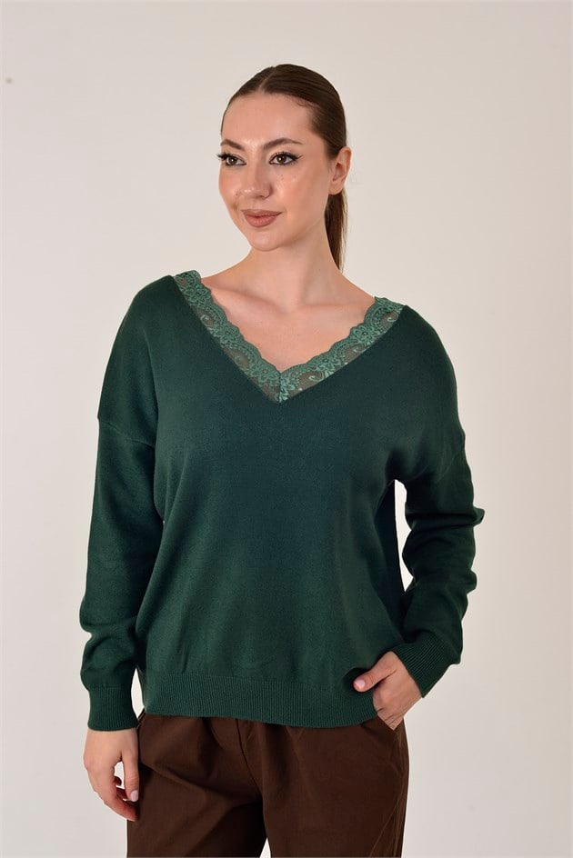 8651 DANTEL DETAYLI V YAKA TRİKO