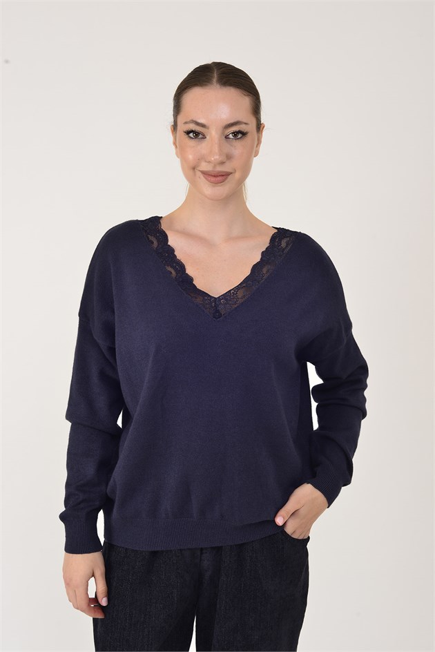 8651 DANTEL DETAYLI V YAKA TRİKO