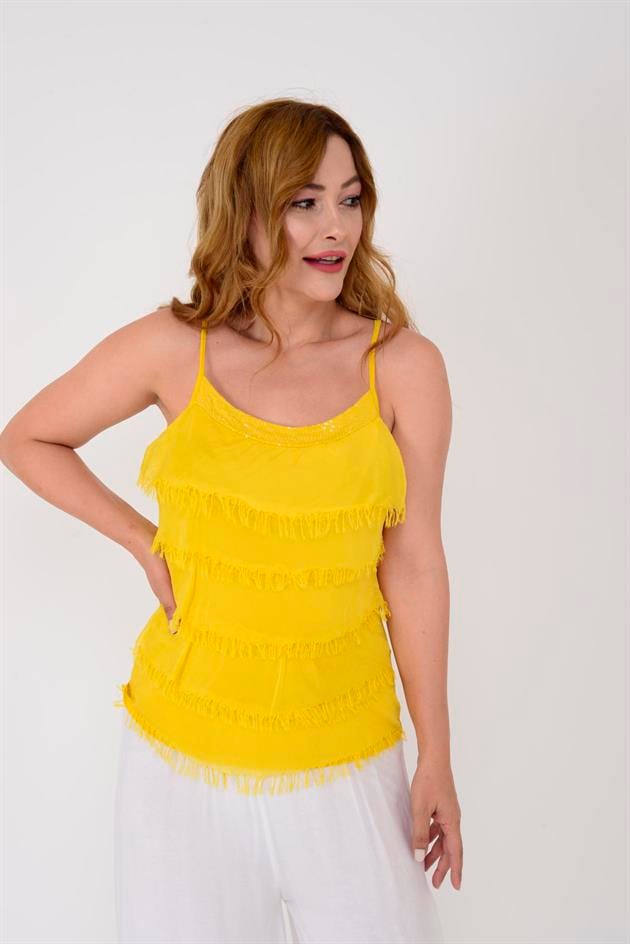 8689 YAKASI PAYETLİ KAT KAT ASKILI İPEK BLUZ