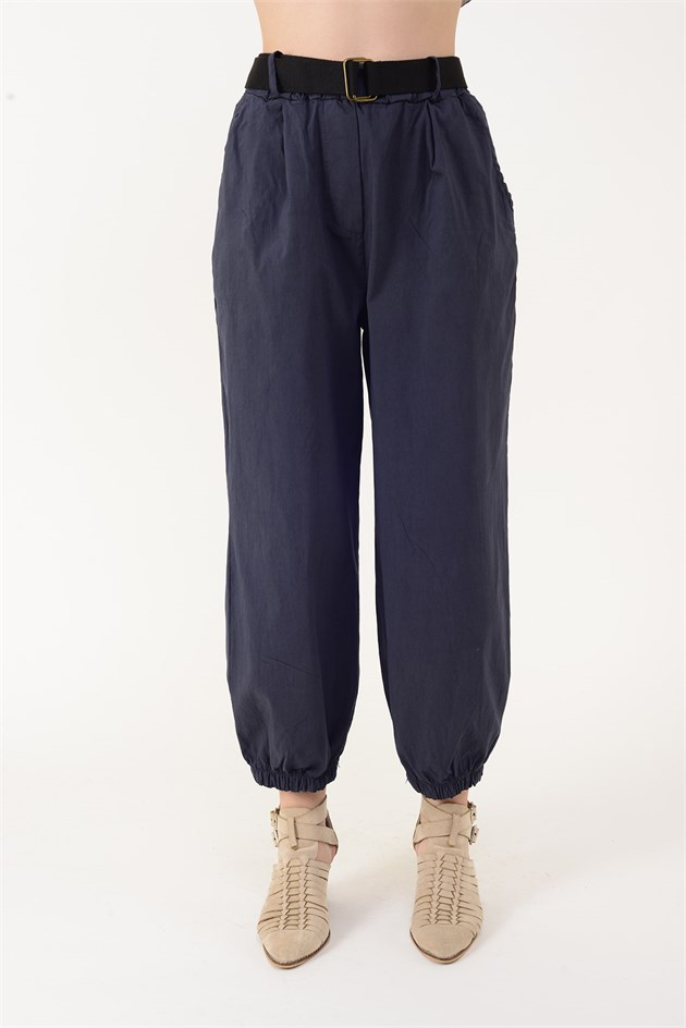 8907 PAÇASI LASTİKLİ KEMER DETAYLI JOGGER PANTOLON