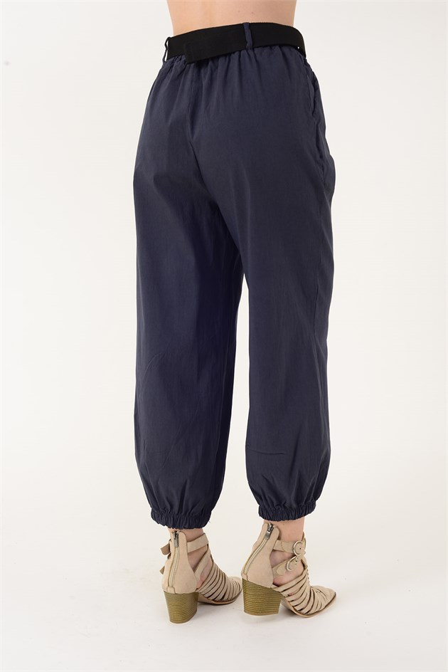 8907 PAÇASI LASTİKLİ KEMER DETAYLI JOGGER PANTOLON