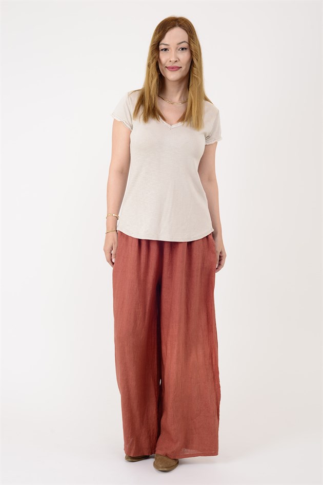 954304 V YAKA TAŞLAMALI T-SHIRT BLUZ
