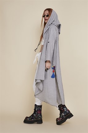 ADN002 CADI KAPÜŞONLU PÜSKÜLLÜ BOHO KAP